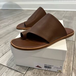 Edris Sandal